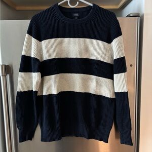J. Crew Men's Navy and Cream Sweater